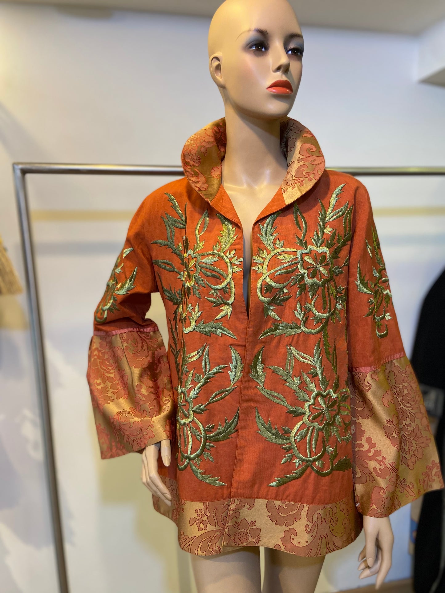 ART-JACKET